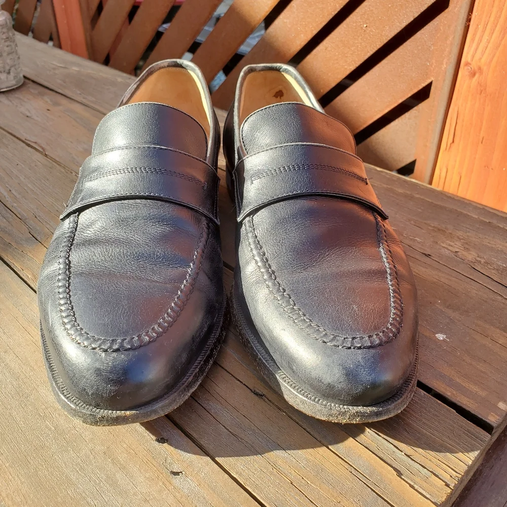 Arthur Beren Gravati Loafers made in Italy size 8 W in black.